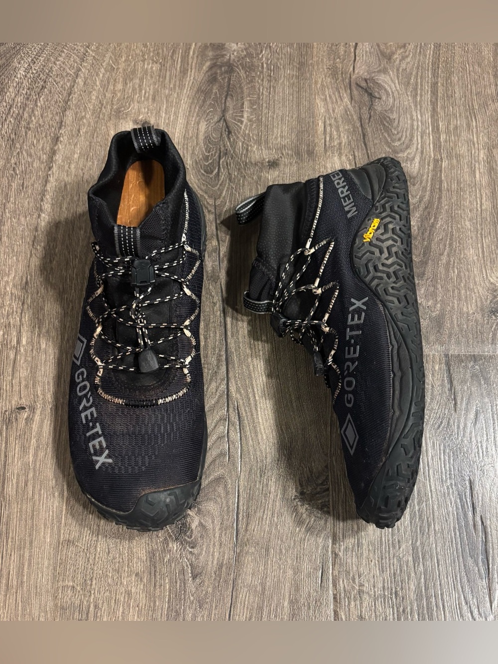 Merrell Trail Glove 7 GORE-TEX Vibram Sneaker Women’s Size 9 Black Waterproof